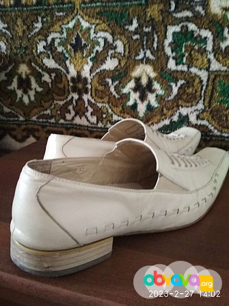 Мужские кожа летние туфли 41-42 б/у Италия фирма CVCover Новосибирск - изображение 1