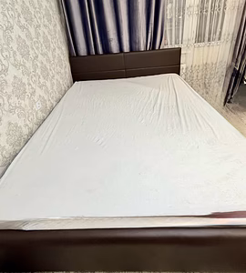 Кровать