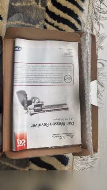 Продам: DAN WESSON 2, 5