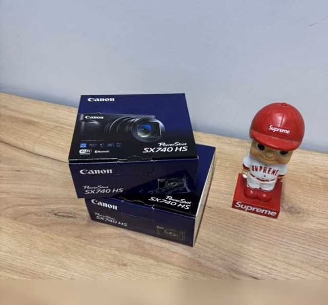 Продам: фотоаппарат Canon Powershot SX740HS Blac