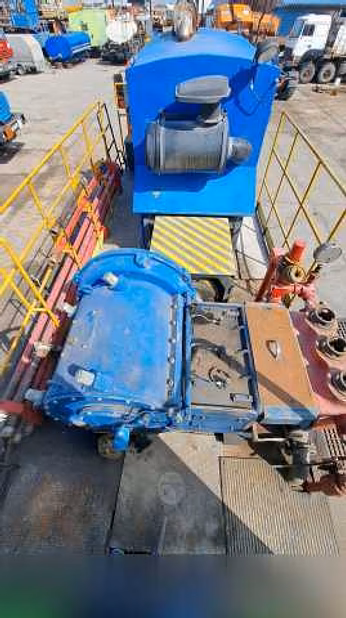 Продам: агрегат насосный цементировочный АН-400