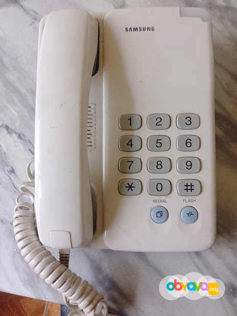 Телефон стационарный Samsung SP-F203