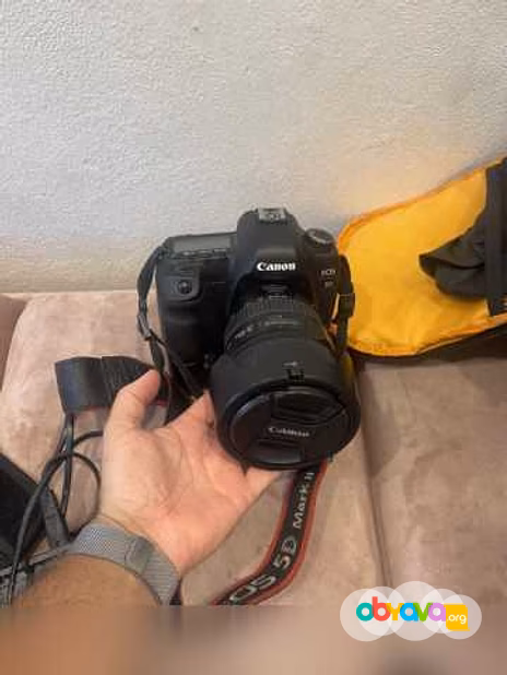Продам: фотоаппарат Canon Mark 2 5d