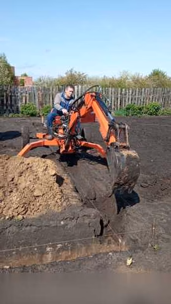 Продам: миниэкскаватор прицепного типа в Кургане