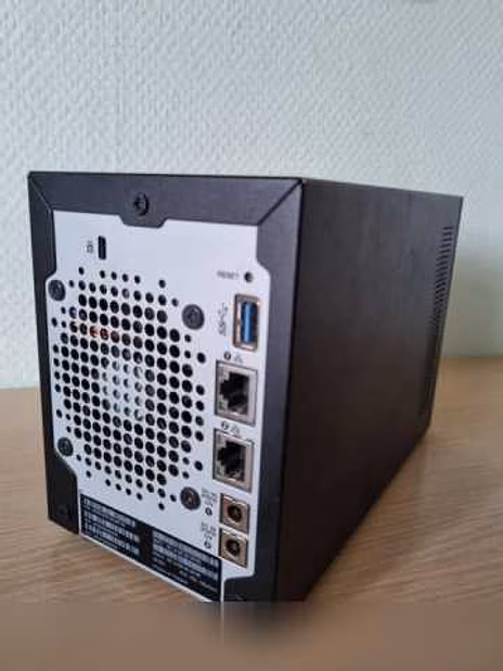 Продам: сетевое хранилище (NAS) WD My Cloud PR2