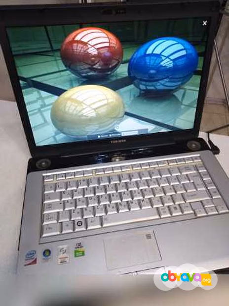 Продам: ноутбук Toshiba Satellite A200-1AE в Москве