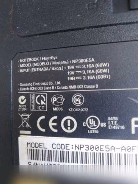 Продам: ноутбук Samsung NP300E5A запчасти в Москве