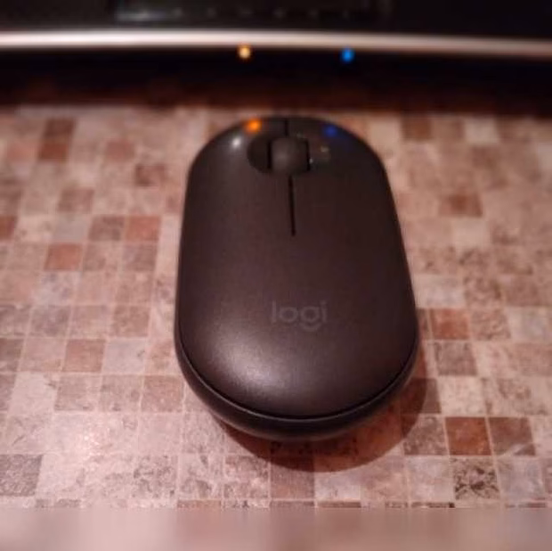 Продам: мышь беспроводная Logitech Pebble M350 в Москве