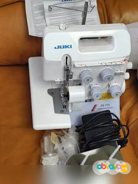 Продам: оверлок Juki и Janome в коробках