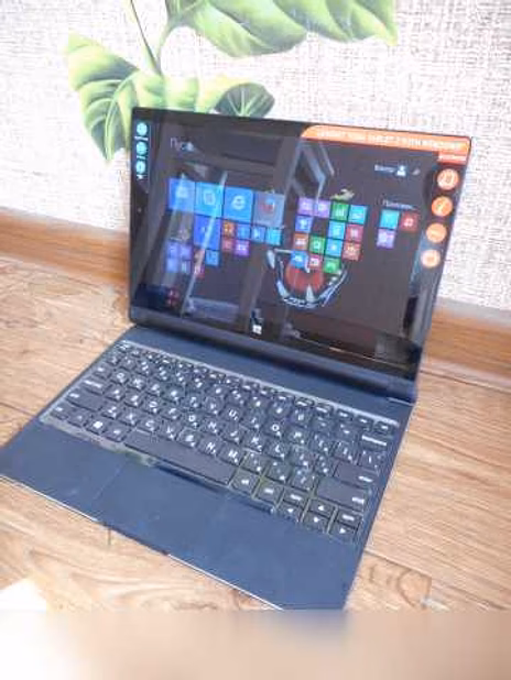 Продам: планшет Lenovo YOGA Tablet 2 – 1051 в Орле