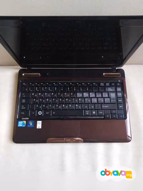 Продам: ноутбук Toshiba Satellite L635-12Q Core i3 в Москве