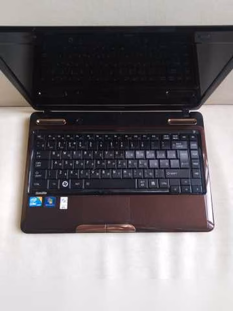 Продам: ноутбук Toshiba Satellite L635-12Q Core i3 в Москве