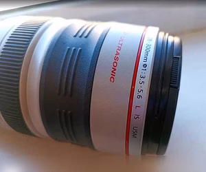 Продам: объектив Canon EF 28-300mm f/3.5–5.6L IS Canon ET в Анапе