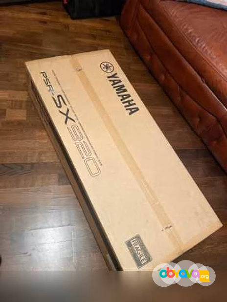 Продам: синтезатор «YAMAHA SX-920»