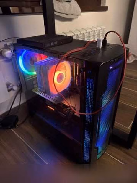 Продам: игровой ПК ryzen 5 7500F/16gb RX 7800XT /32ГБ