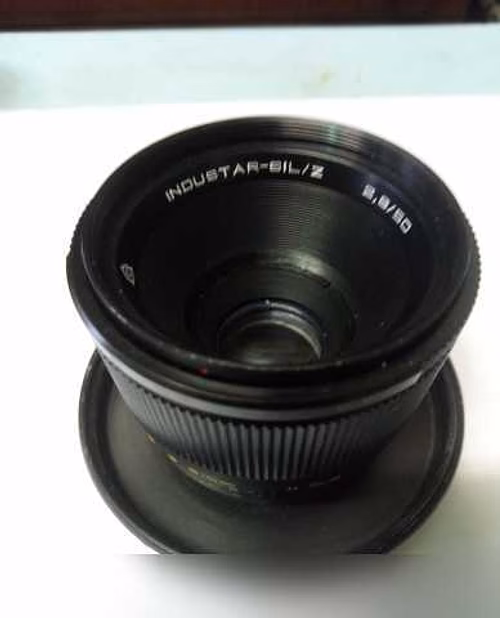 Продам: объектив Зенит INDUSTAR-61L/Z в Омске