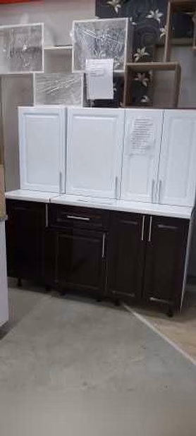 Продам: кухонный гарнитур "Горький шоколад " в Челябинске