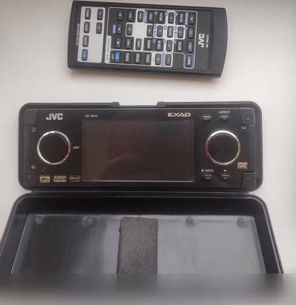 Продам: автомагнитолу JVC KD AVX 2 в Челябинске