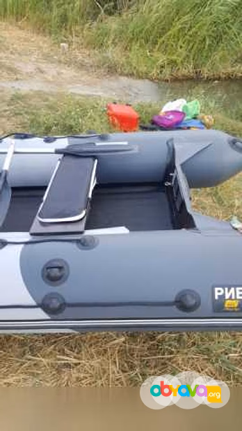 Продам: лодка ПВХ Ривьера 3200НДНД