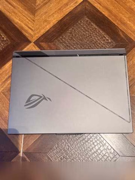 Продам: игровой ноутбук ASUS ROG STRIX G18