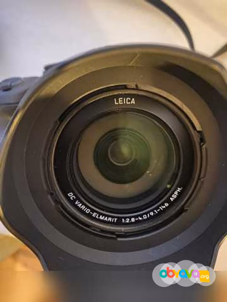 Продам: Panasonic Lumix DMC-FZ1000