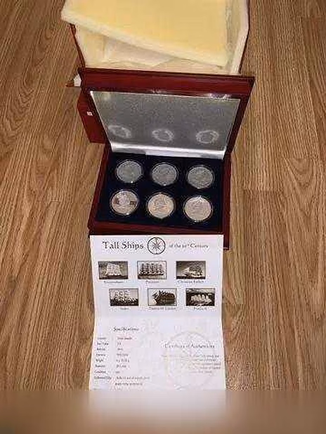Продам: набор монет серебро "Парусники "