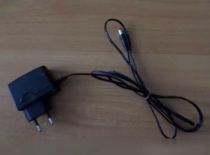Продам: блок питания 9V; 0,6А в Санкт-Петербурге