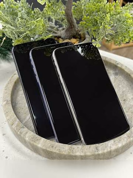 Продам: смартфон Apple iPhone 11 128Gb все цвета в наличии