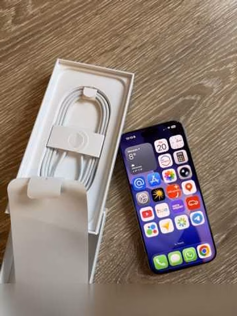 Продам: идеальный iPhone 16 pro max