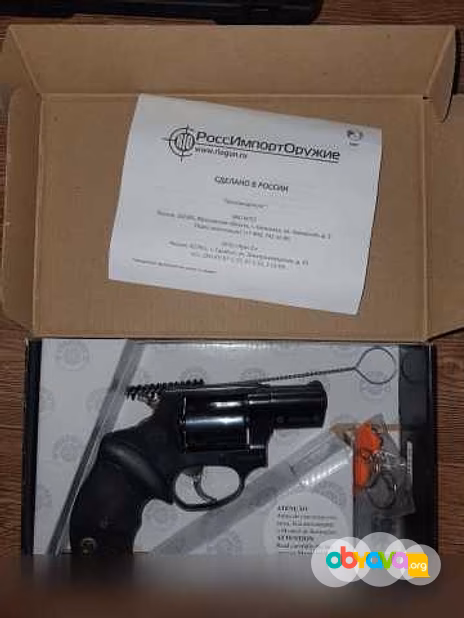 Продам: пистолет Taurus 9мм
