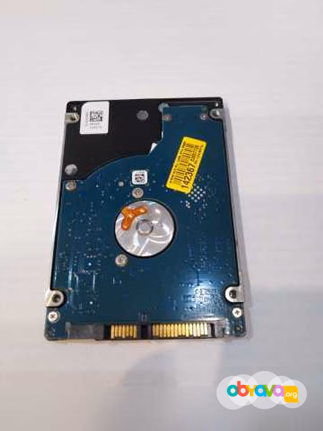 Продам: жесткий диск Seagate SN:WOV65YRX в Москве