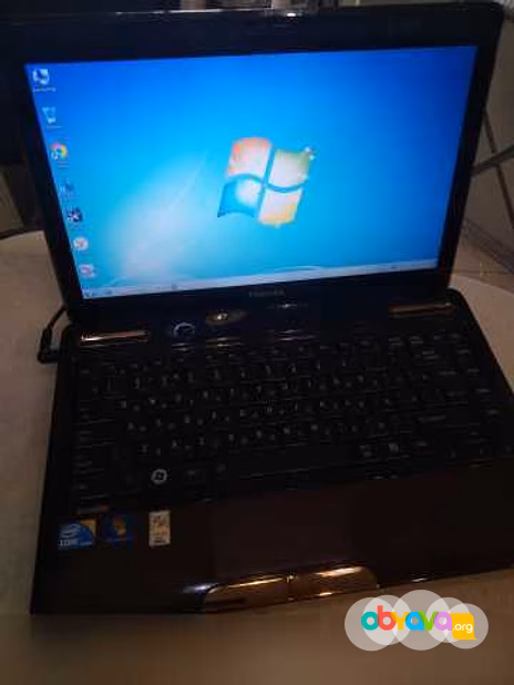 Продам: ноутбук Toshiba Satellite L635-12Q Core i3 в Москве