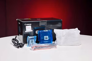 Продам: Canon EOS R7