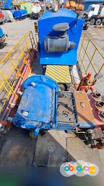 Продам: агрегат насосный цементировочный АН-400 в Новом Уренгое