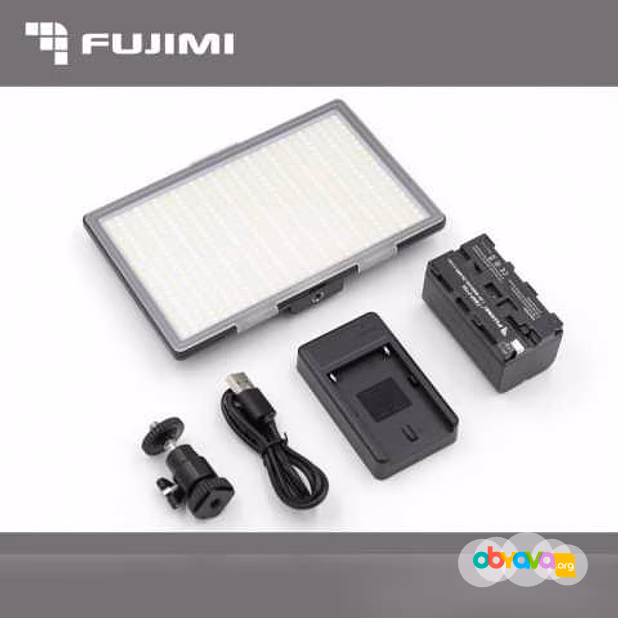 Продам: осветитель Fujimi FJL-SMD520B