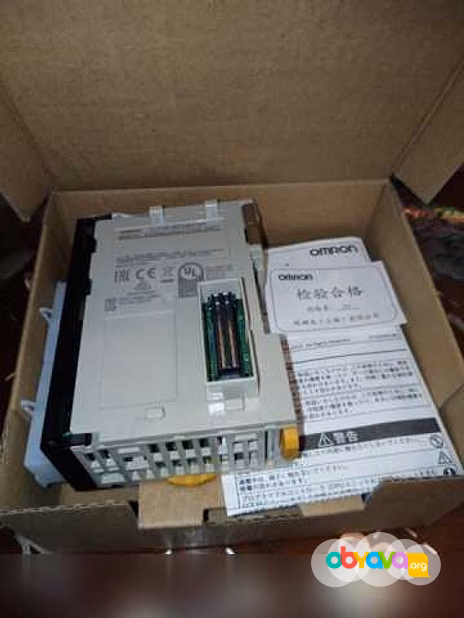 Продам: Omron Cj1w-scu41-v1