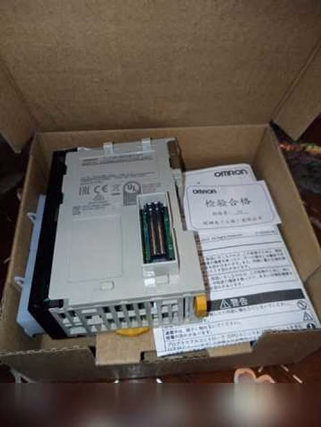 Продам: Omron Cj1w-scu41-v1