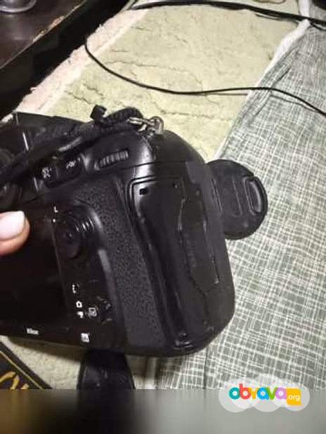 Продам: Nikon d810 + 85мм 1.4D + вспышка SB-900