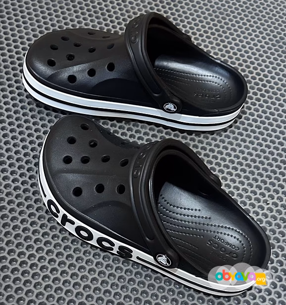 Crocs 