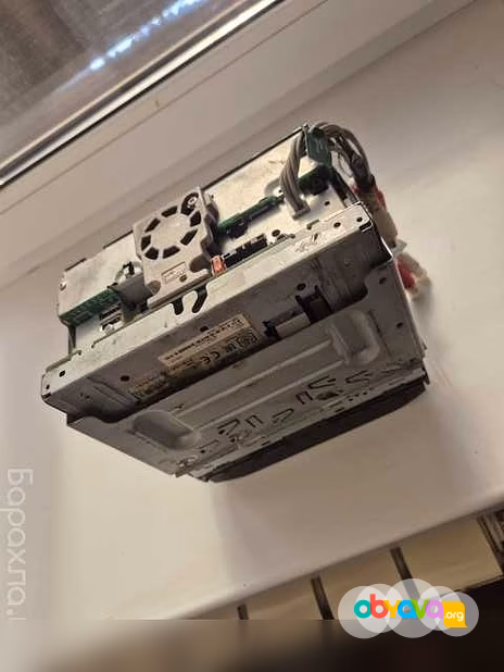 Продам: автомагнитолу Pioneer AVH8600BT в Шахтах