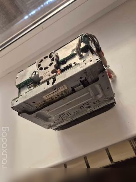 Продам: автомагнитолу Pioneer AVH8600BT в Шахтах