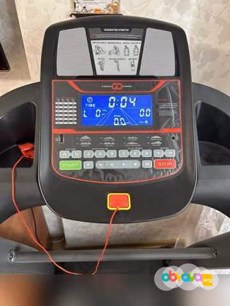 Продам: беговая дорожка CardioPower T35