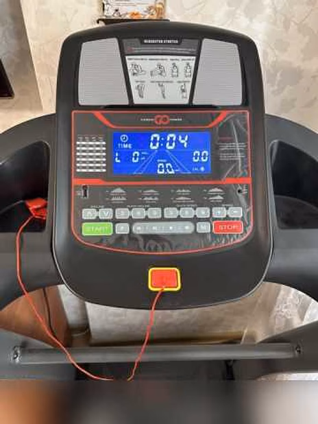 Продам: беговая дорожка CardioPower T35