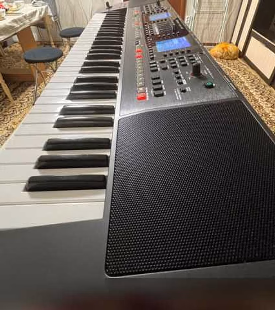 Продам: синтезатор Roland E-A 7