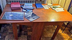 Стол-книжка