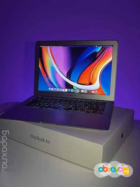 Продам: ноутбук Apple MacBook Air 13" (2017) в Санкт-Петербурге