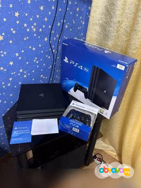 Sony PlayStation 4 pro 1 Tb