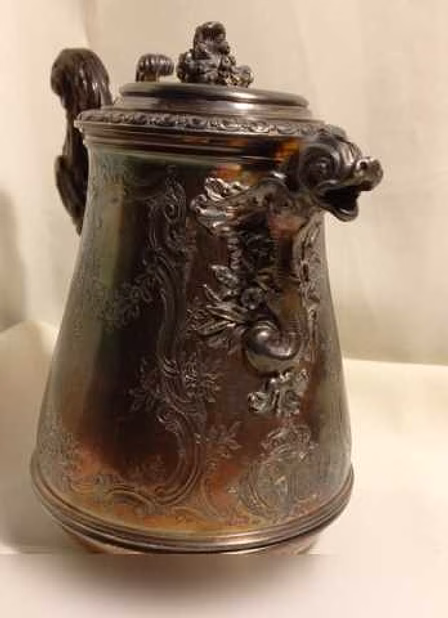 Продам: кофейник серебро