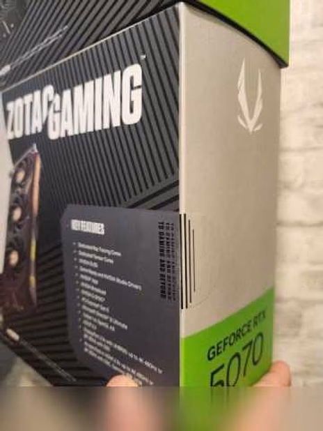 Продам: видеокарту Zotac gaming rtx 5070 solid 12gb
