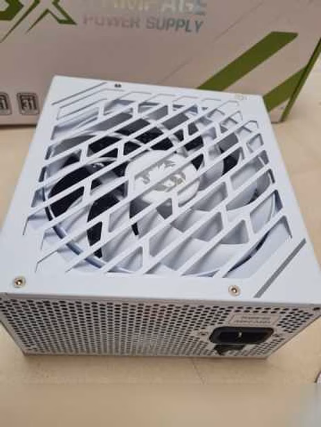 Продам: супер блок питания для п 1250w platinum